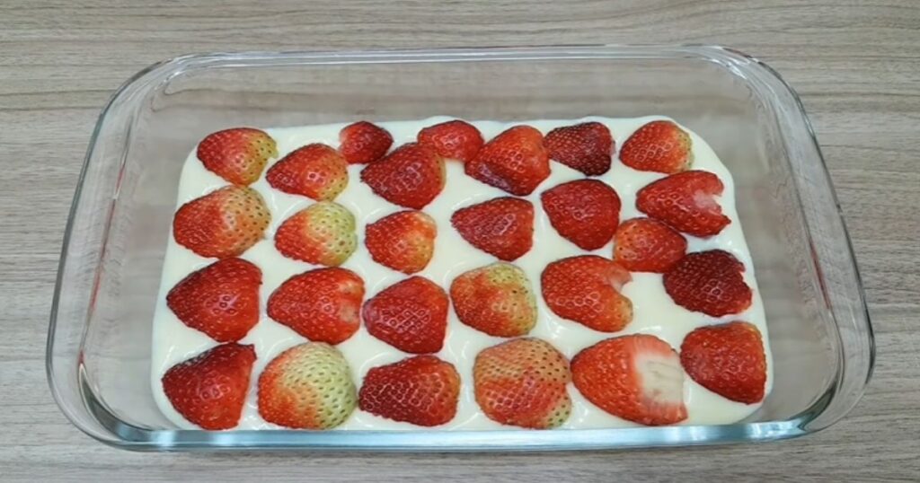 bombom travessa morango