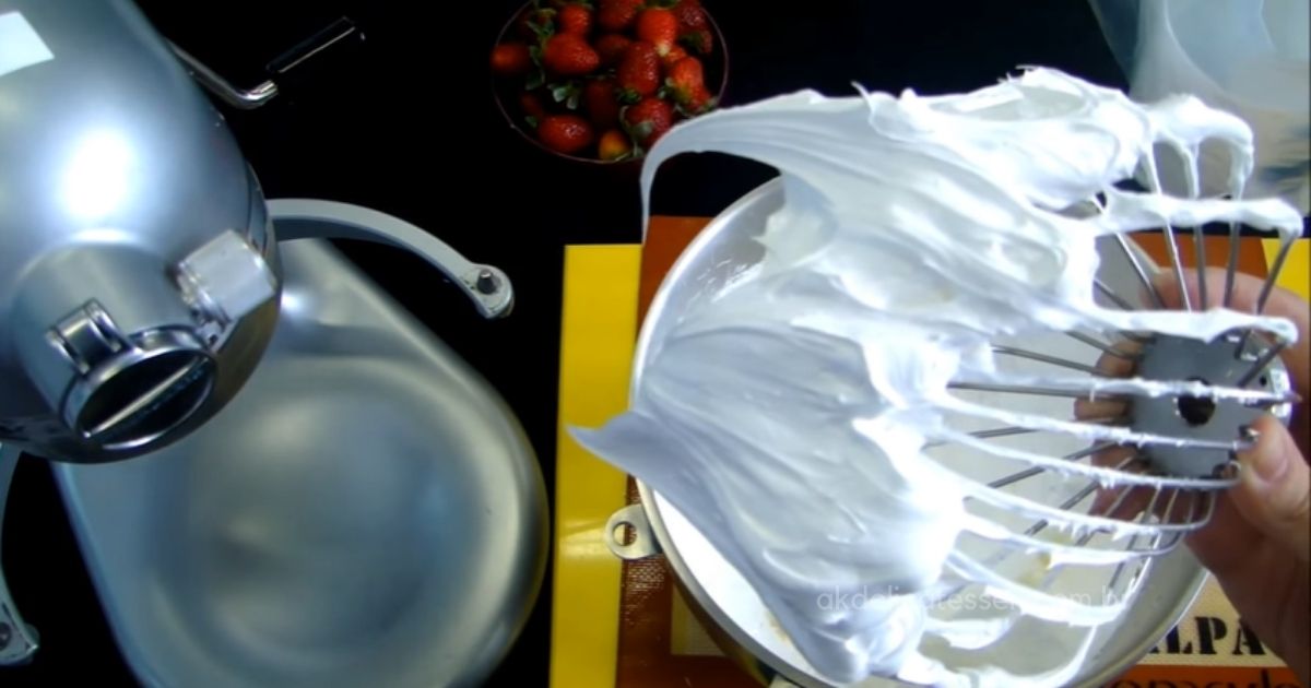 Merengue de Morango