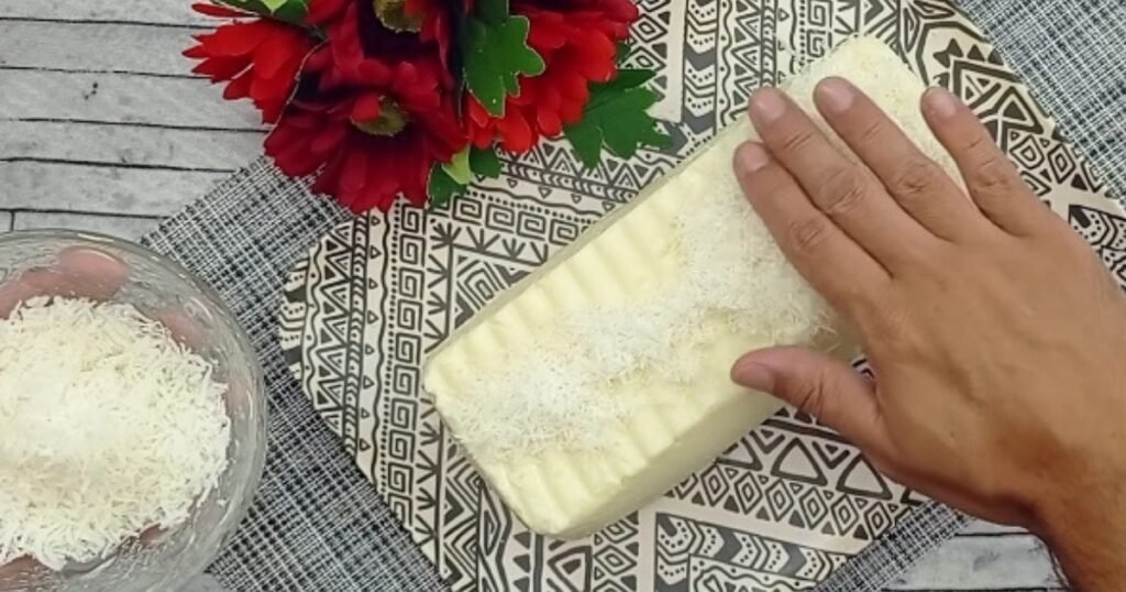 Cremosao de coco gelado doce forma