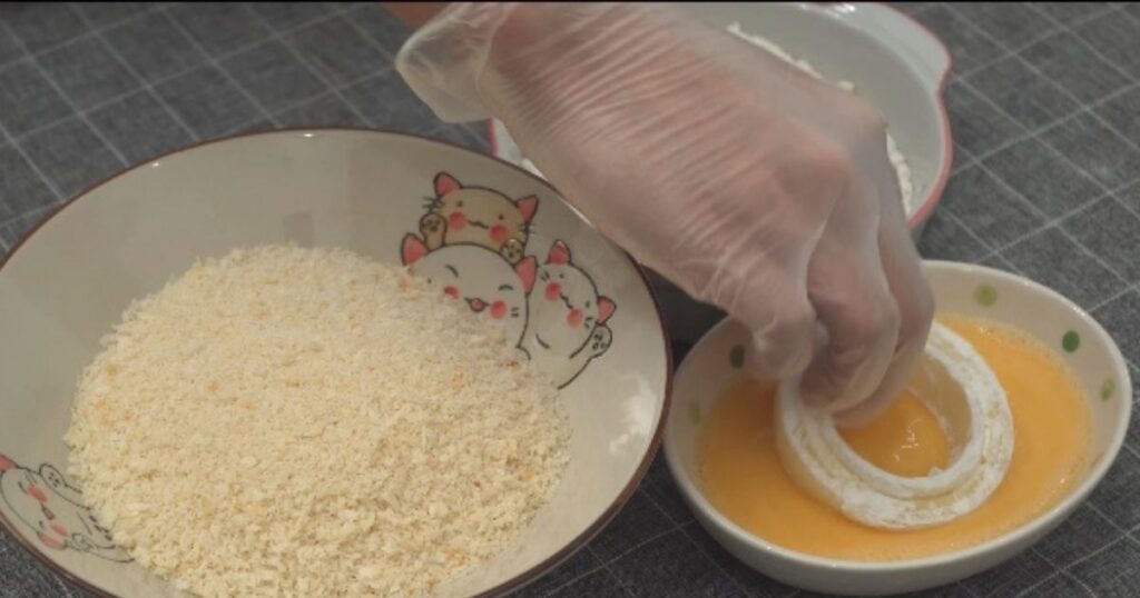 Recipientes empanar ovos