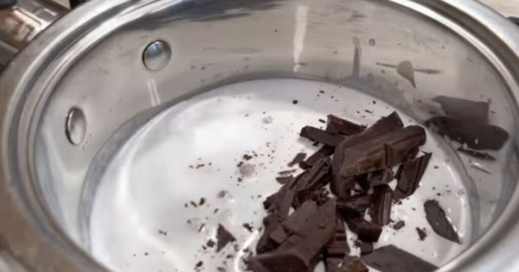 Sobremesa chocolate picado