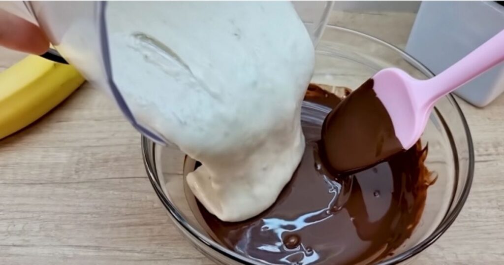 Sobremesa fácil apenas 3 ingredientes mistura