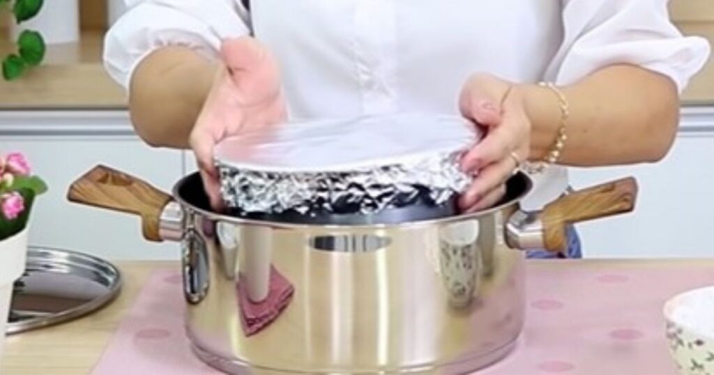 Brigadeirão fácil sem forno banho maria