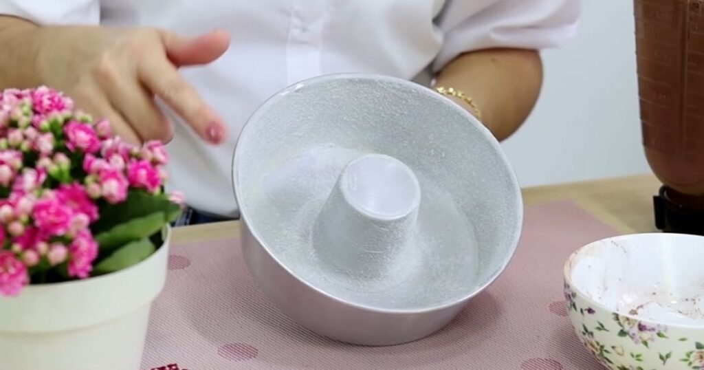 Brigadeirão fácil sem forno forma