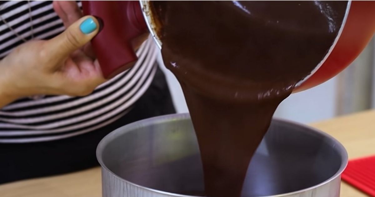 Torta Bombom de Chocolate