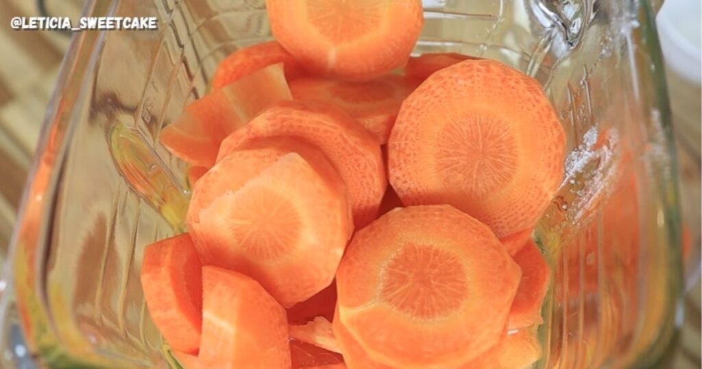 bolo cenoura fofinho liquidificador