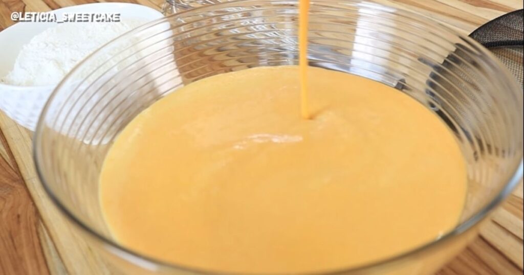 como fazer bolo cenoura com cobertura durinha