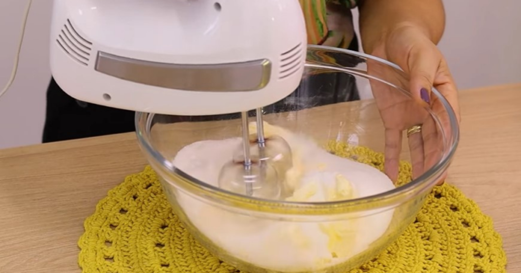 Bolo Mesclado manteiga acucar