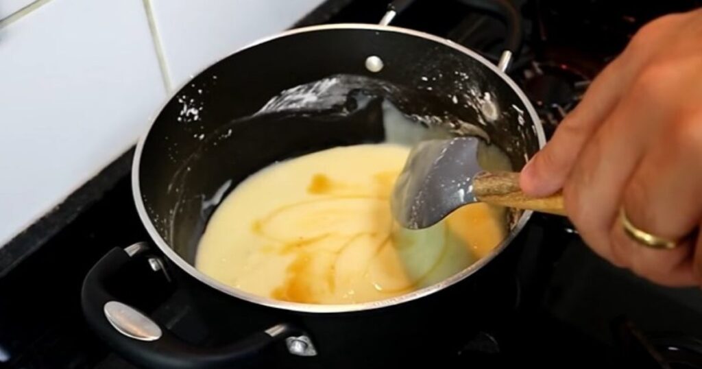 Gelado de Pêssego essência baunilha