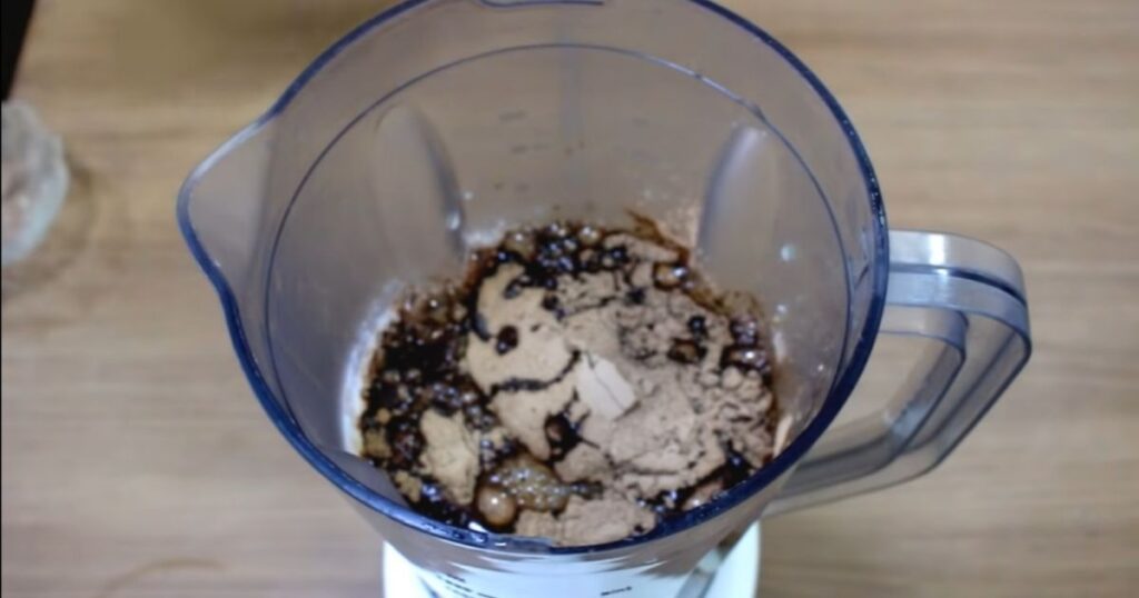 bolo de chocolate no liquidificador