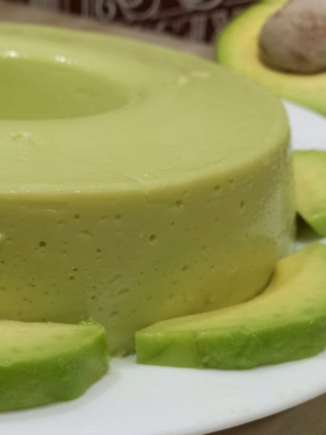  Sobremesa de Abacate