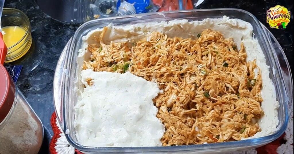 fechar a massa coxinha de travessa