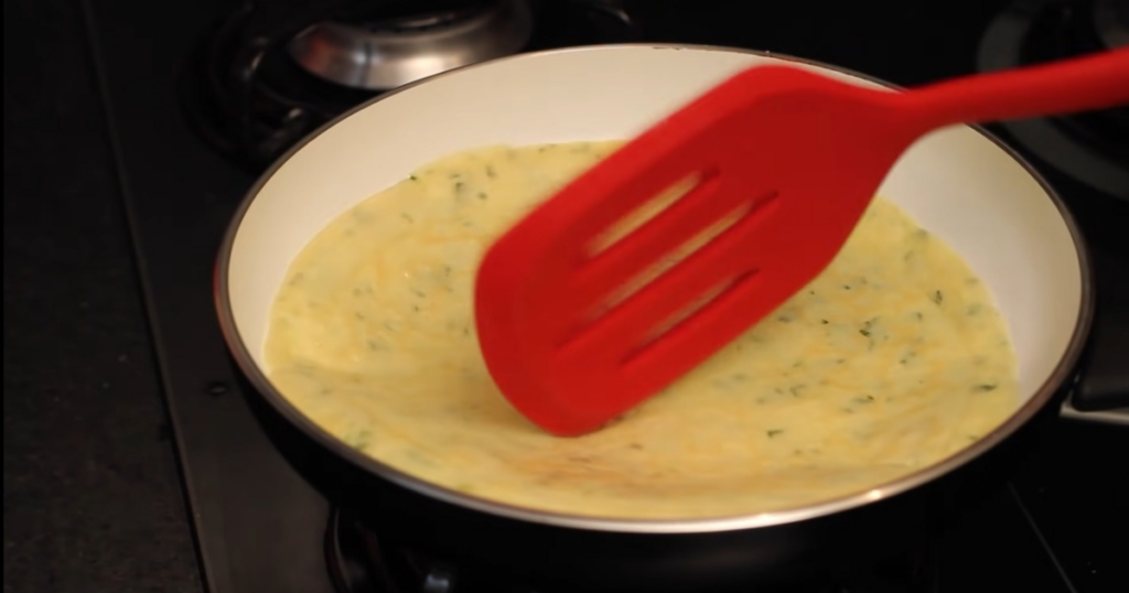 Crepioca massa frigideira cozinhar lado