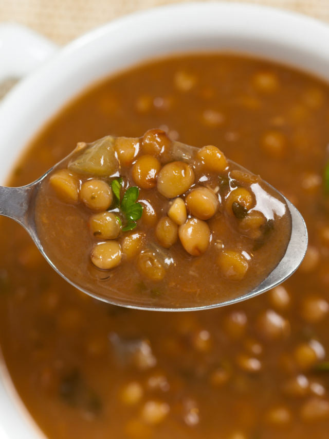  Caldo de lentilha e calabresa