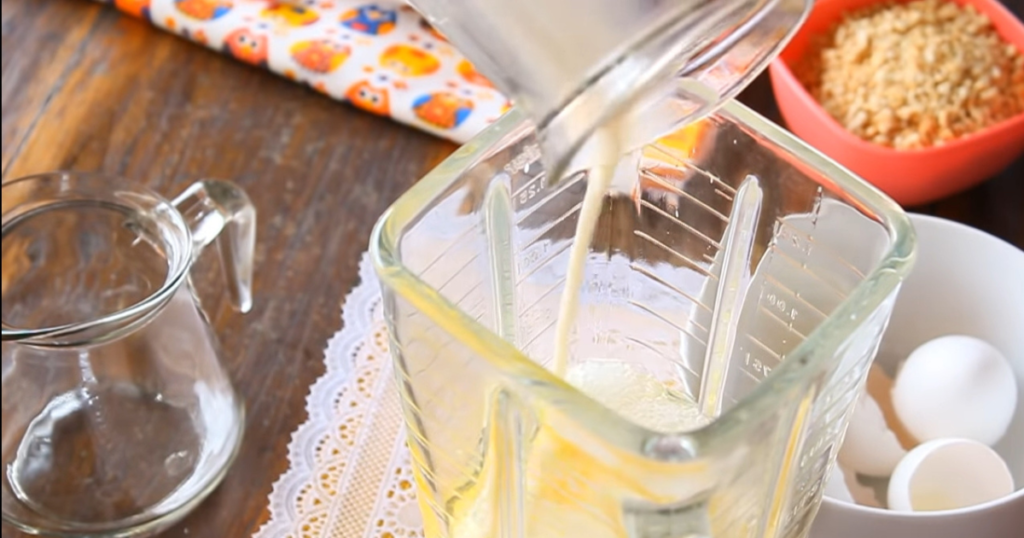 Bolo de amendoim leite