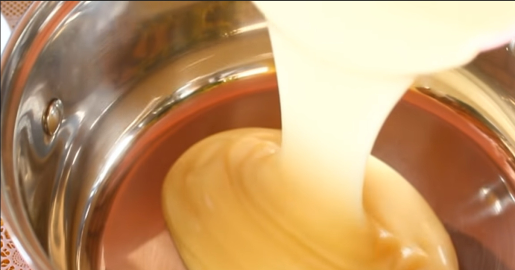 Bolo de amendoim leite condensado