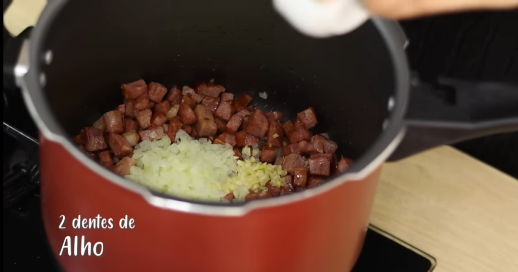 Caldinho de feijao alho