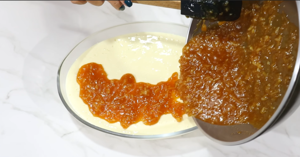 Sobremesa de Abacaxi com Cobertura Caramelizada de Coco
