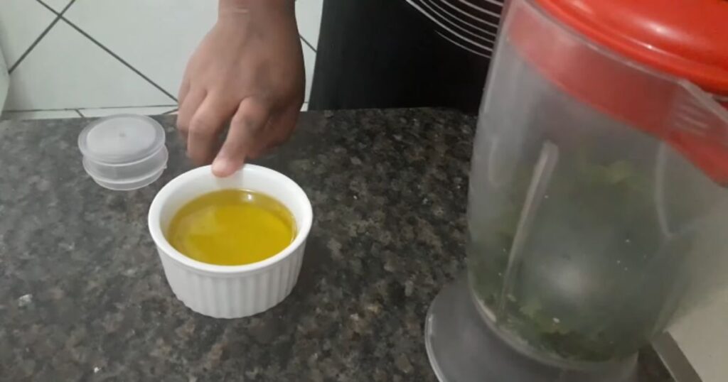 oleo molho verde lanchonete