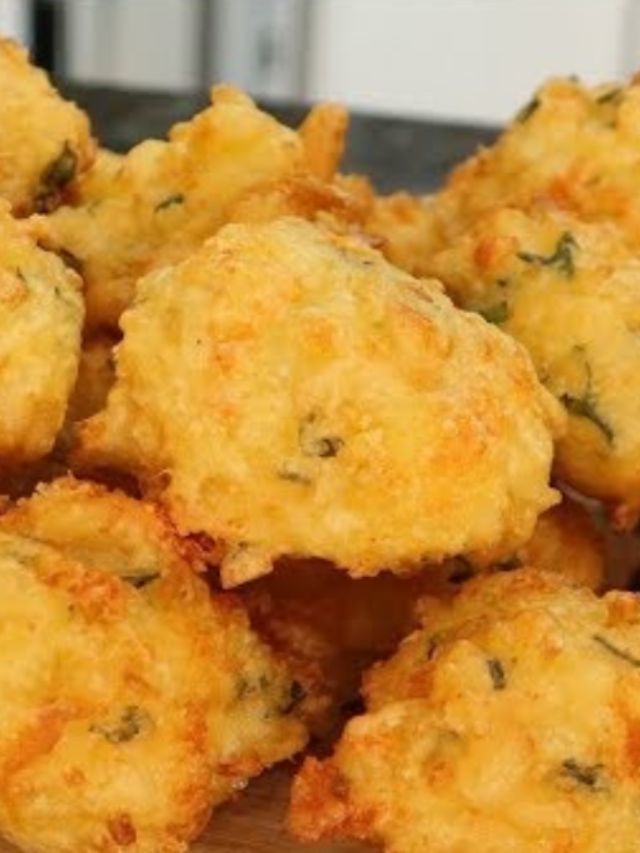  Nunca mais joguei arroz velho fora depois dessa receita