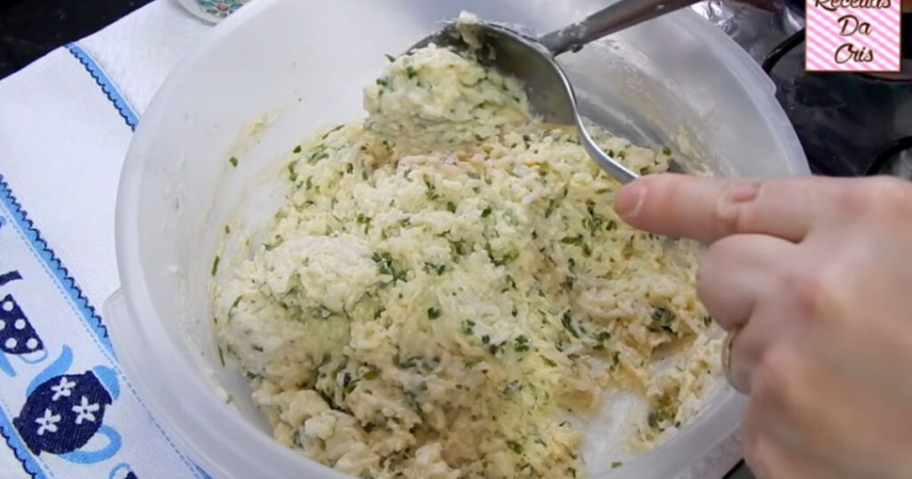 massa bolinho de arroz receita
