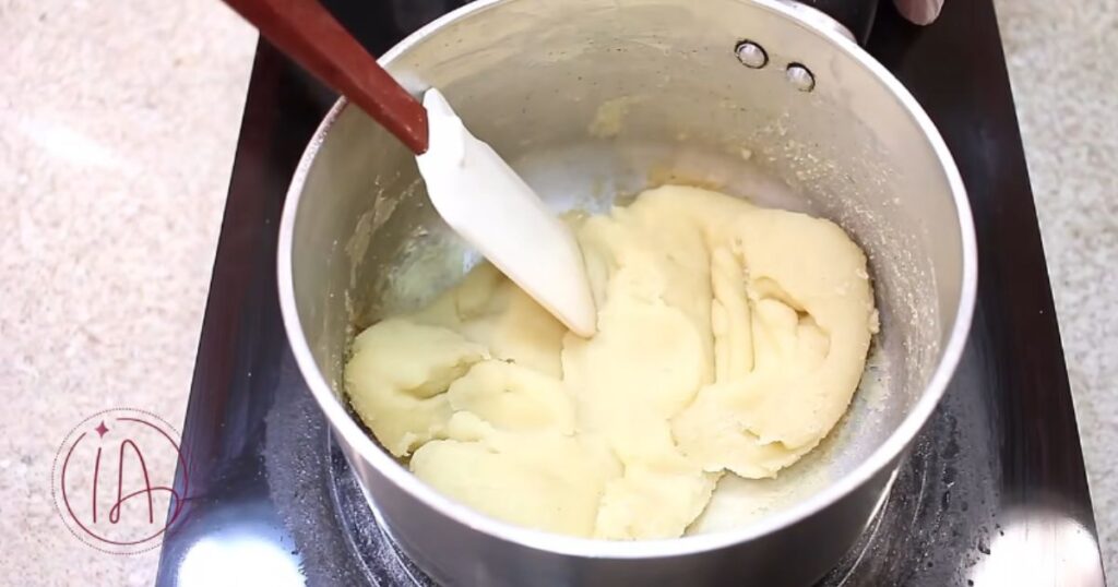 massa cozida de risole