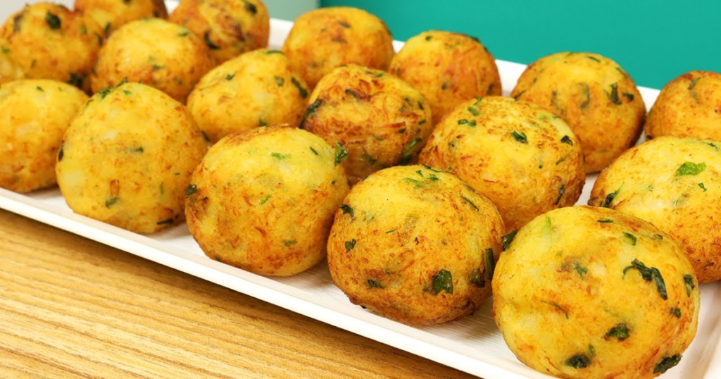 Bolinho de Batata com Frango TC