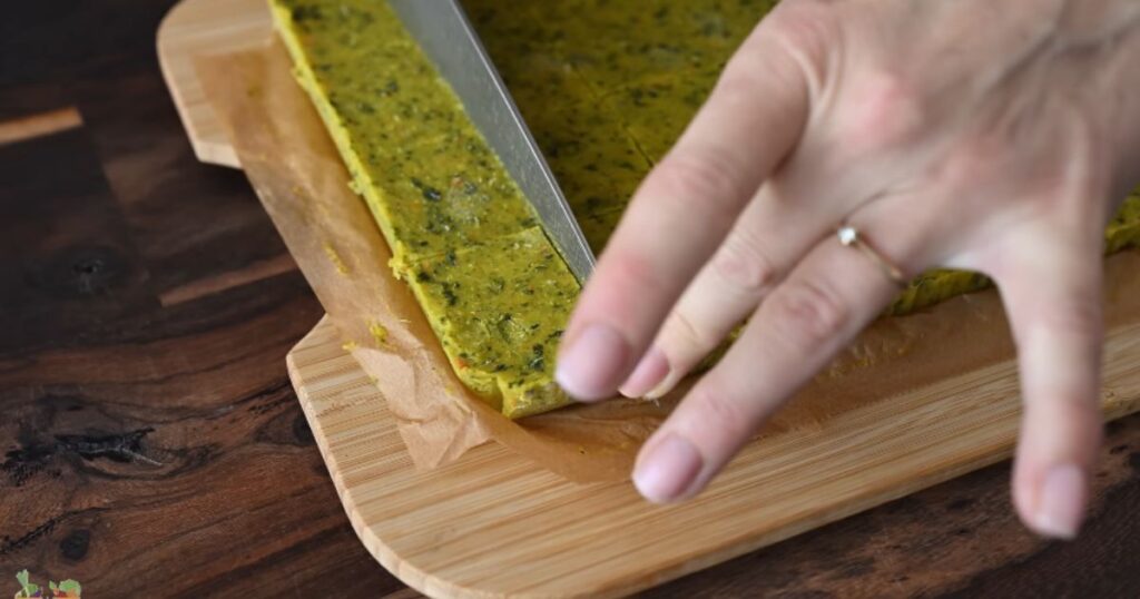 cortar caldo de legumes em tabletes