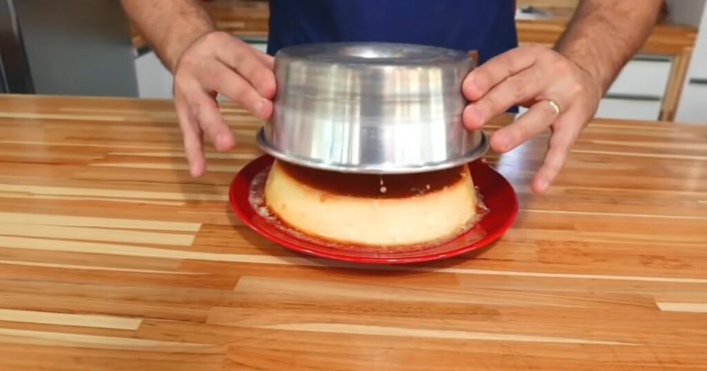 desenformar pudim leite condensado