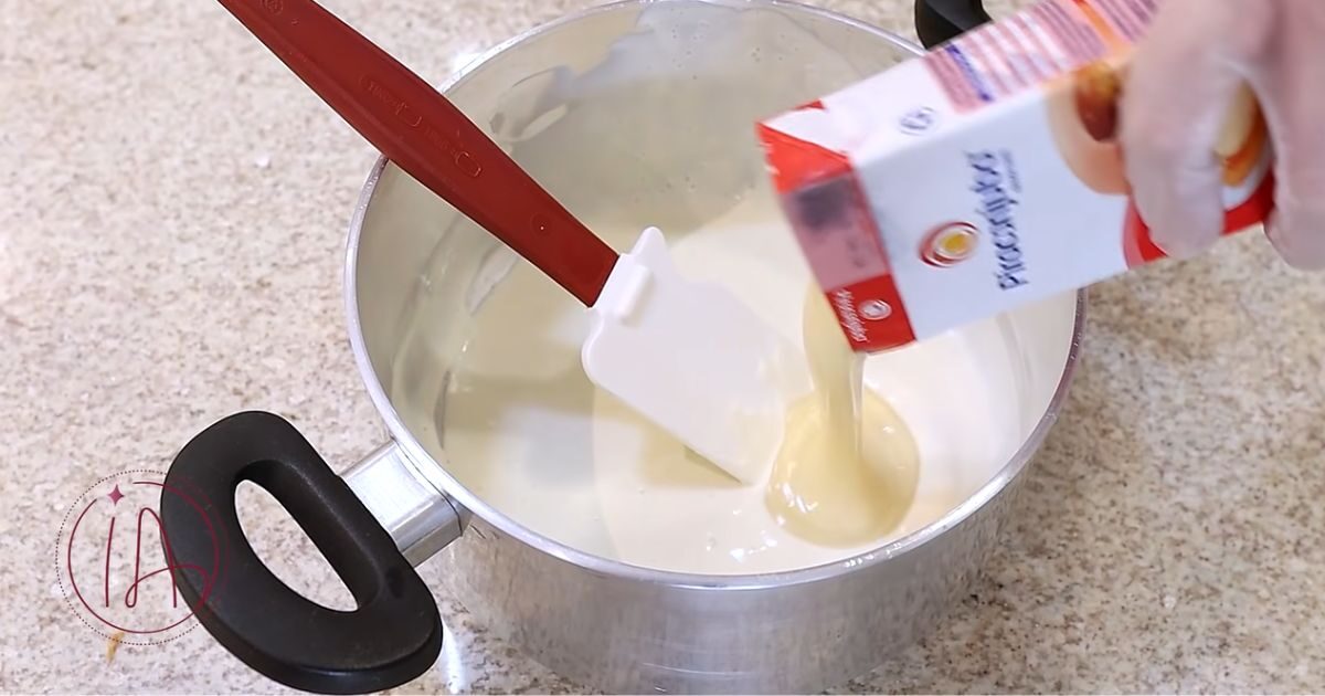 Ovo De Pascoa Na Travessa leite condensado