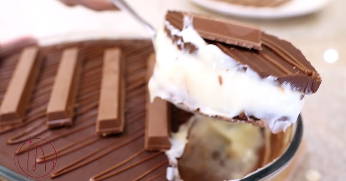 Ovo De Pascoa Na Travessa pronto gostoso