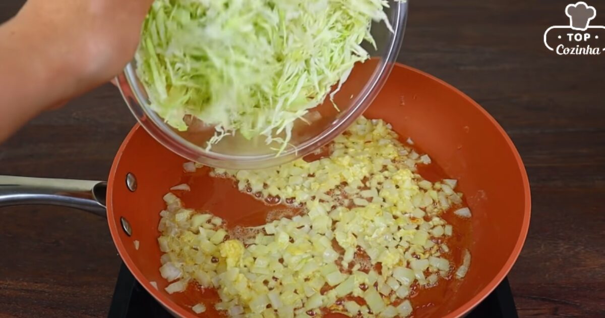 sufle repolho cebola alho refogado
