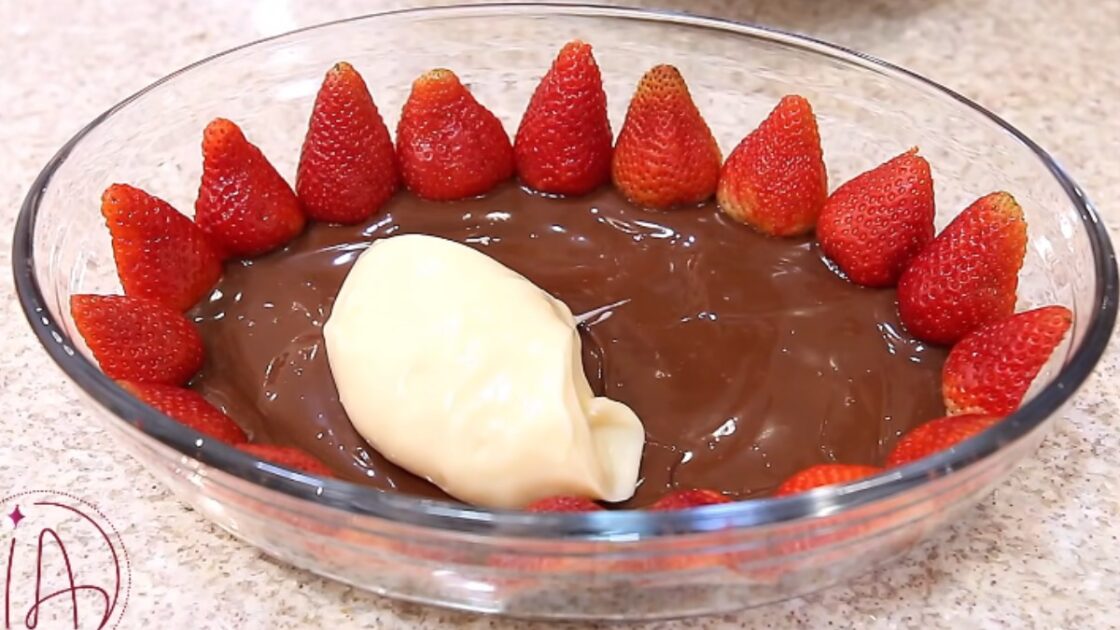 dia dos namorados sobremesa morango chocolate