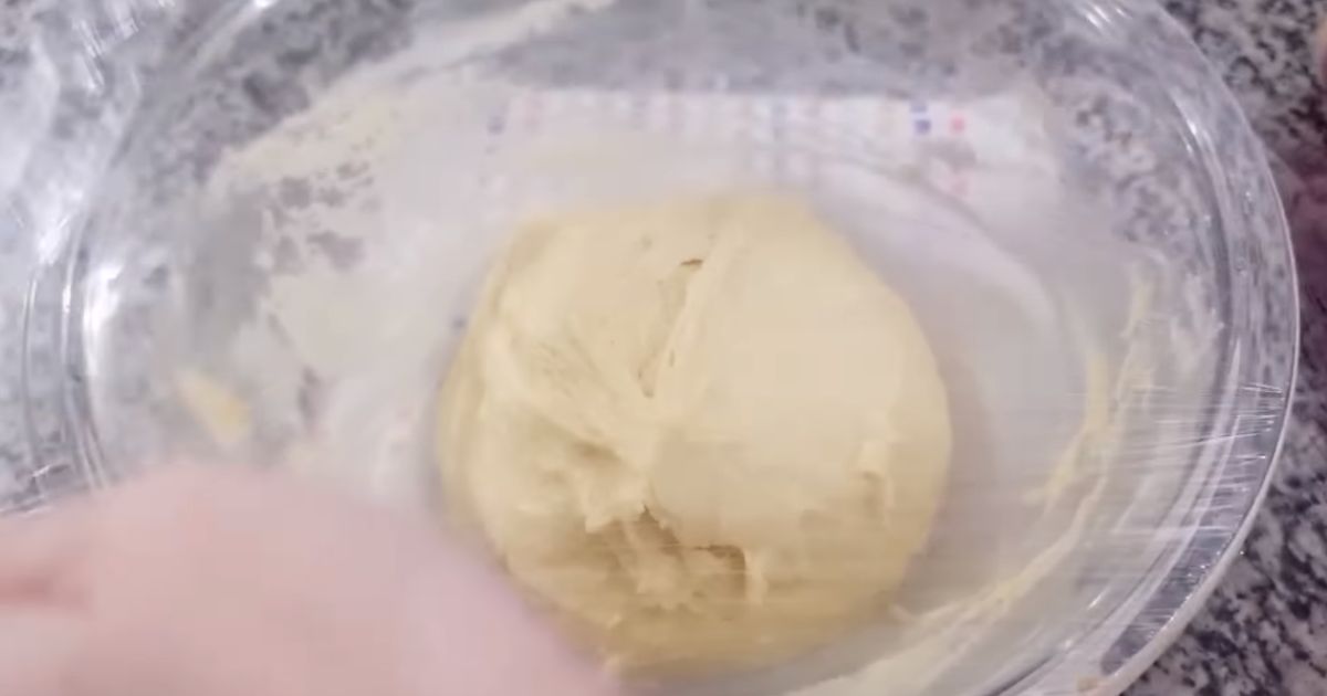 Bolo Sonho de Canela massa descanso