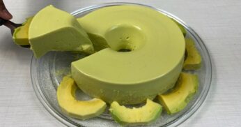 Deliciosa Sobremesa de Abacate com Leite Condensado e Creme de Leite