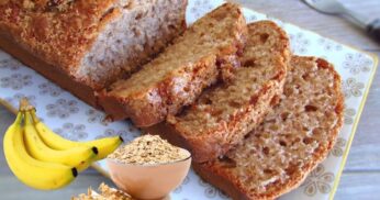 Bolo de Banana Integral com Aveia Fit: Um Doce Saudável e Delicioso!
