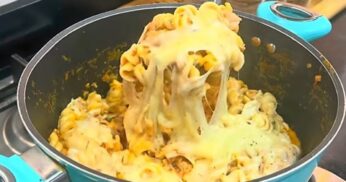 Macarrão Cremoso de Minutos: Uma Receita Rápida, Fácil e Sem Sujeira
