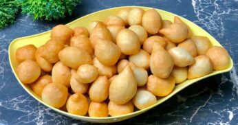 Bolinho de chuva para quando não se tem todos os ingredientes, fica sequinho e delicioso