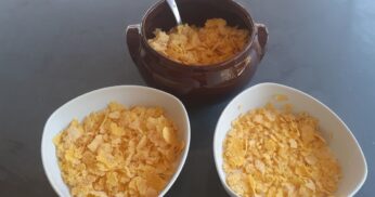 Receita antiga de leite com farinha de milho biju trás lembranças dos tempos mais simples