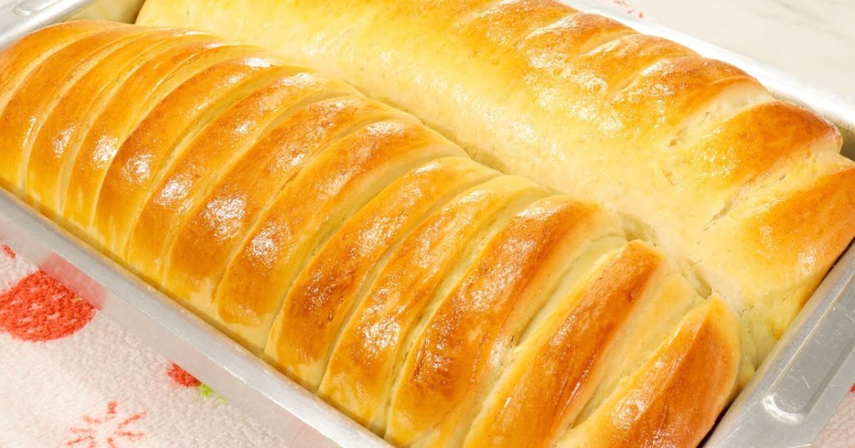  Pão costelinha com creme de leite fica fofinho por vários dias