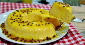 Pudim de maracujá que não vai ao forno rápido como a gente gosta