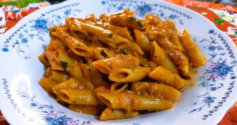 Descubra o Melhor Macarrão: Pronto em 10 Minutos com um Caldo Inesquecível!