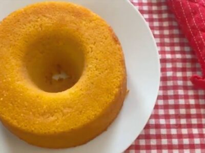 Bolo Flocão de Milho Facílimo e Saboroso, com Ingrediente Surpresa Milho de Latinha!