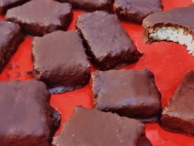 Bombom Low Carb de Coco e Chocolate Delícia Fácil e Saudável com Apenas 4 Ingredientes!