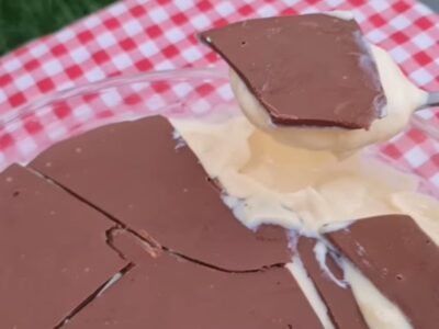 Mousse de Maracujá com Leite em Pó e Casquinha de Chocolate Sobremesa Irresistível!