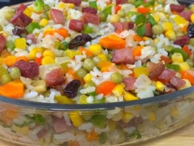 Arroz à Grega Natalino Acompanhamento Festivo e Saboroso