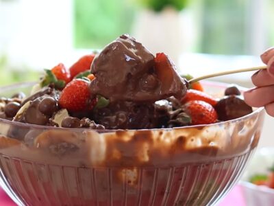 Brownie Alagado na Taça A Novidade Deliciosa para Impulsionar suas Vendas no Natal