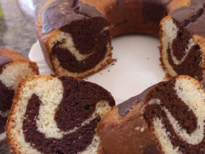 Bolo Mesclado Úmido e Fofinho Uma Delícia Fácil de Preparar!