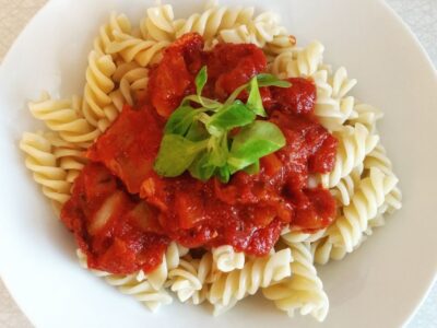 Molho de Macarrão com Creme de Leite Simples