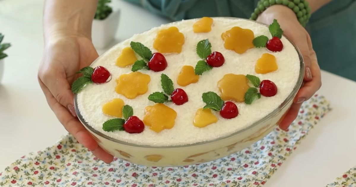  Pavê Tradicional de Pêssegos e Biscoito Champanhe: Receita de Natal Inesquecível